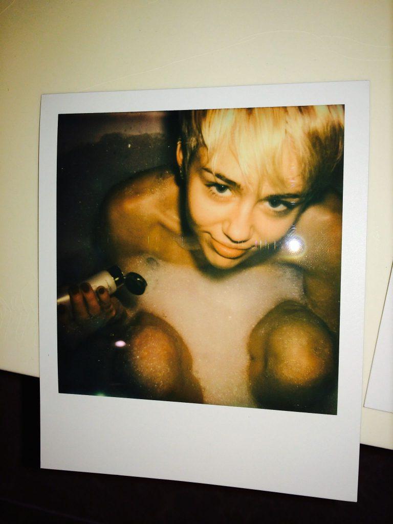 25P Miley Cyrus-Lecks werden das Internet kaputt machen