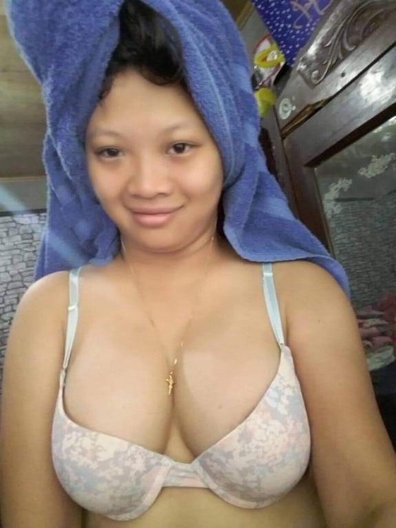 25P Pinay Hot Mama from Iloilo, Philippines