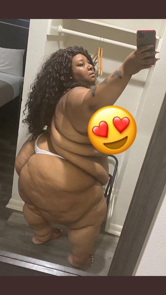 12P SSBBW BUNNI THE BODY 2