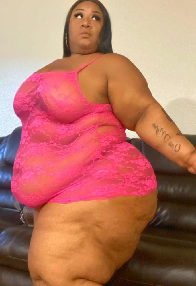 12P SSBBW BUNNI THE BODY 2