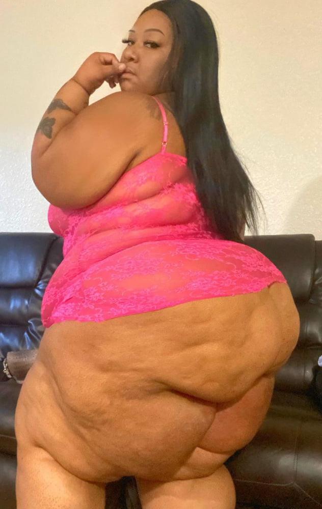 12P SSBBW BUNNI THE BODY 2