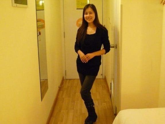 25P Leave comments on the pics of Pinays you want to see naked