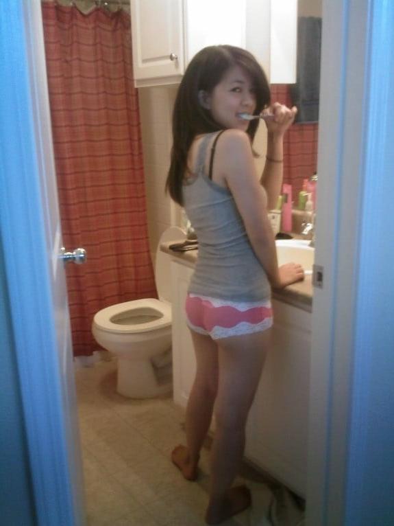 25P Leave comments on the pics of Pinays you want to see naked