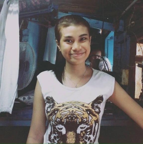 25P Leave comments on the pics of Pinays you want to see naked
