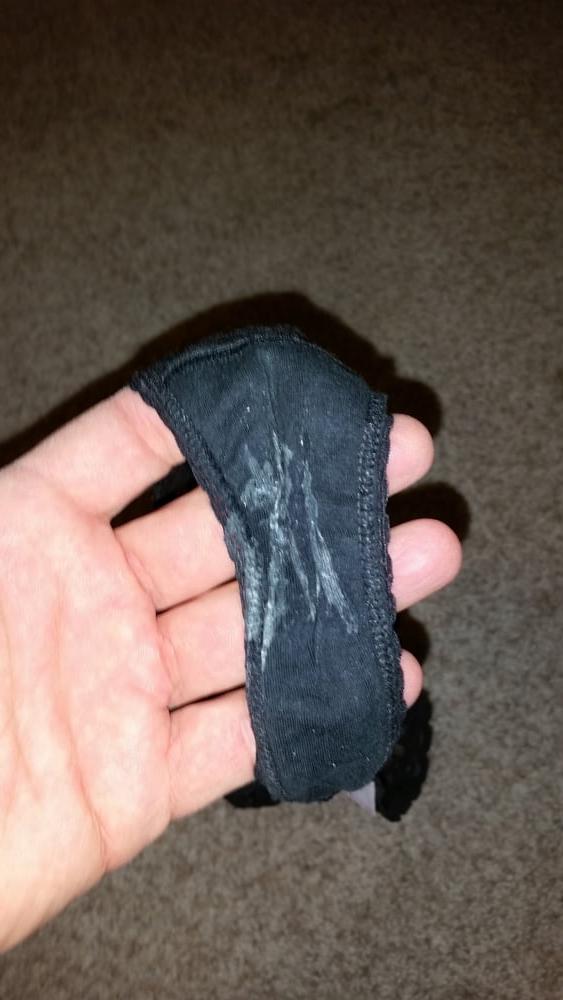15P My Wife Cum Panties