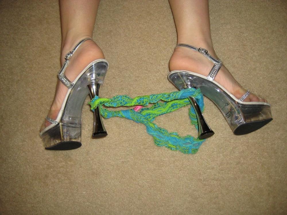 25P Sub MILF with big boobs