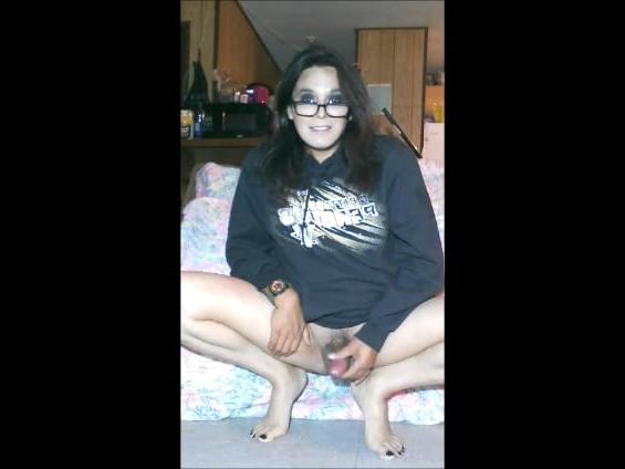 11P Amateur Masturbation