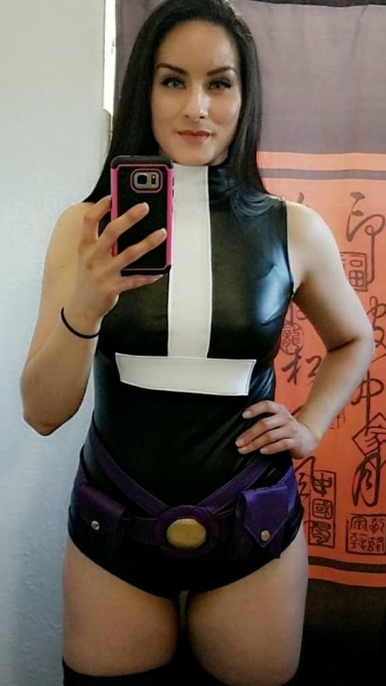 25P Latina Cosplayer For Cum Tribute and Comments