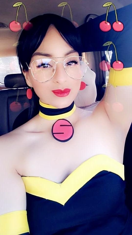 25P Latina Cosplayer For Cum Tribute and Comments