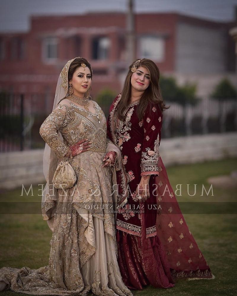 25P Paki Desi Hijab Cum Slut 1