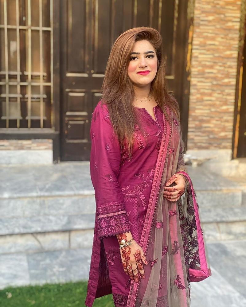 25P Paki Desi Hijab Cum Slut 1