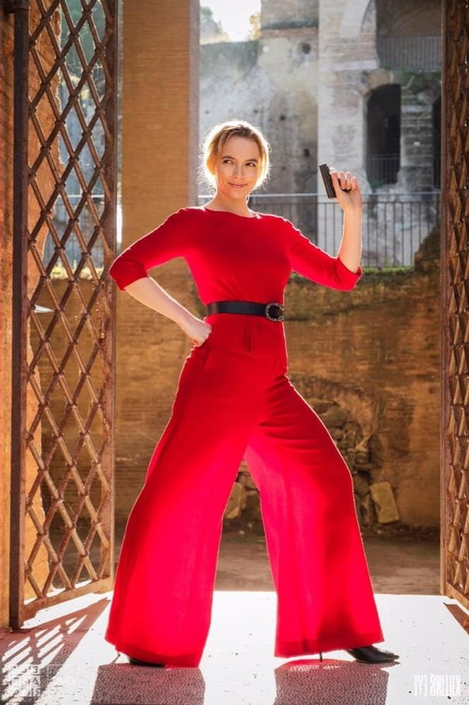 11P Jodie Comer: Cum for Comer