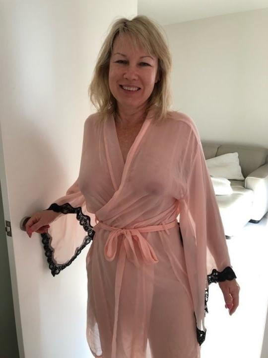 25P Xhamster moms 2