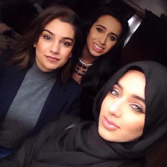 25P Paki desi hijab cum slut