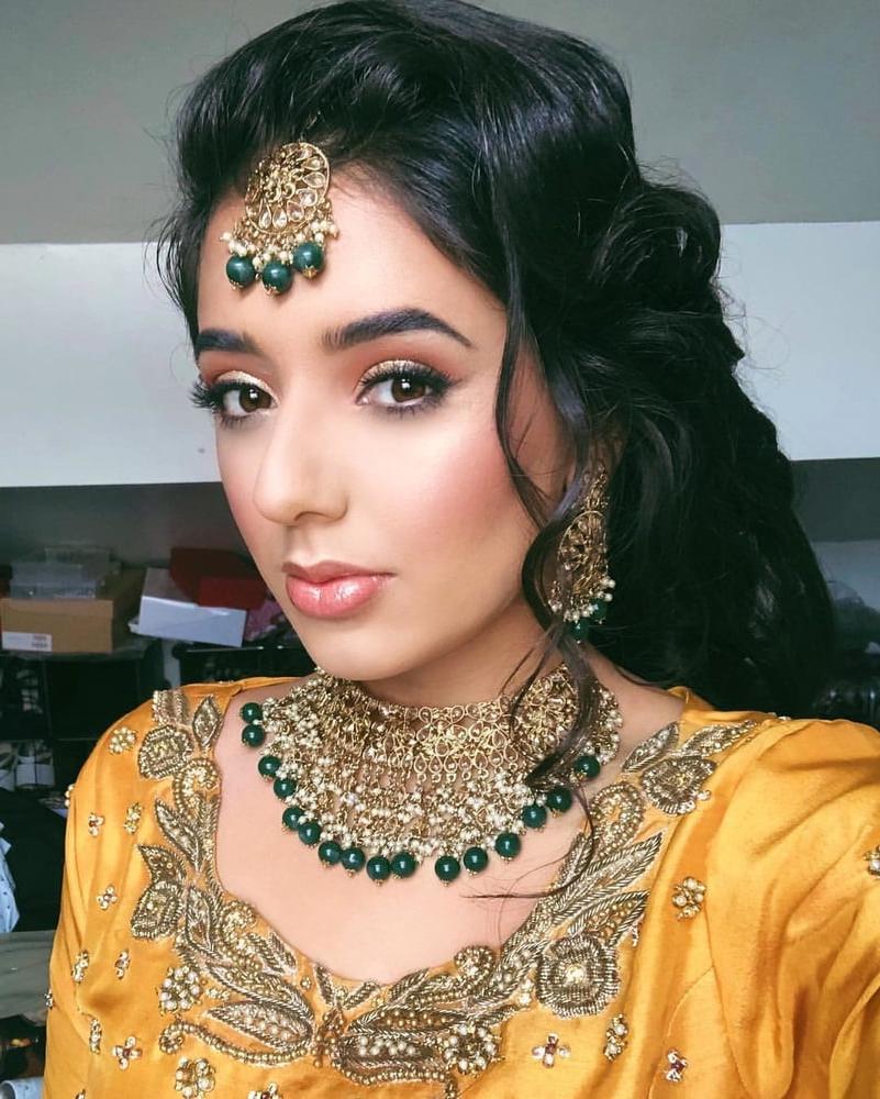 25P Paki desi hijab cum slut
