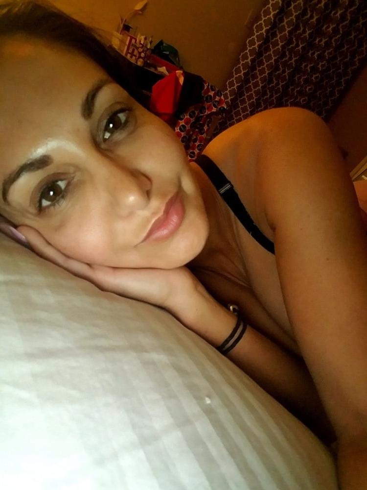 25P Very big boobs