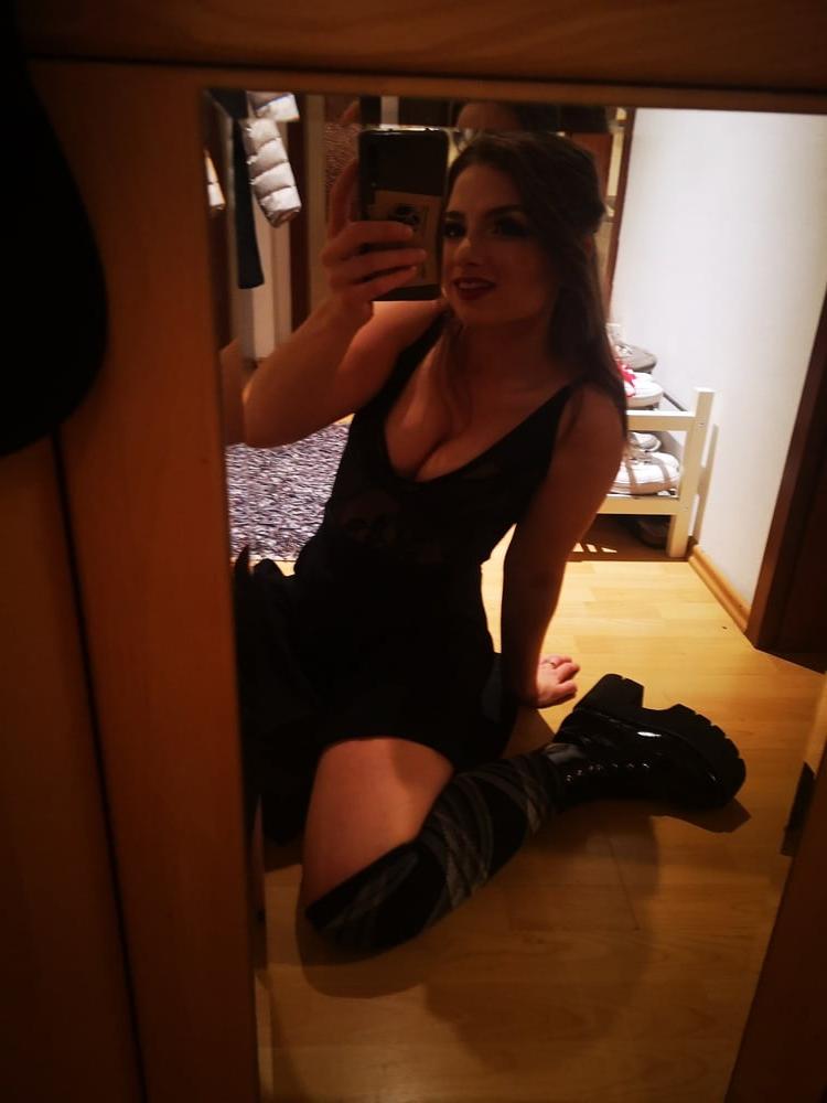18P Send me your cum tribute