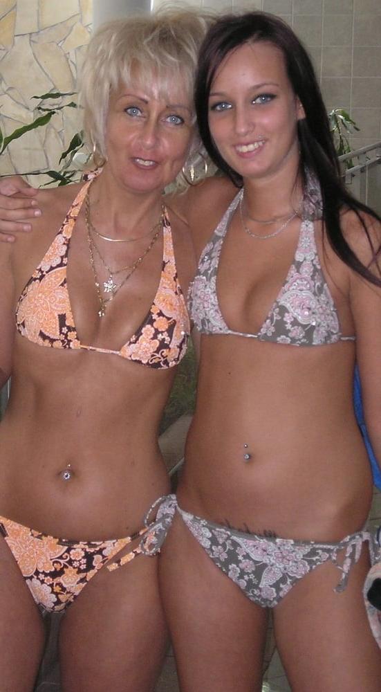 25P Mom and Teen 01