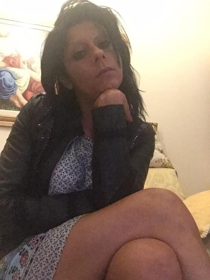 11P ITALIAN MOM CARMELA