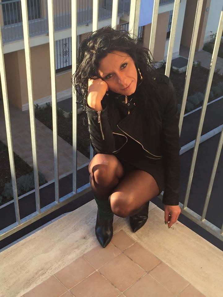 11P ITALIAN MOM CARMELA