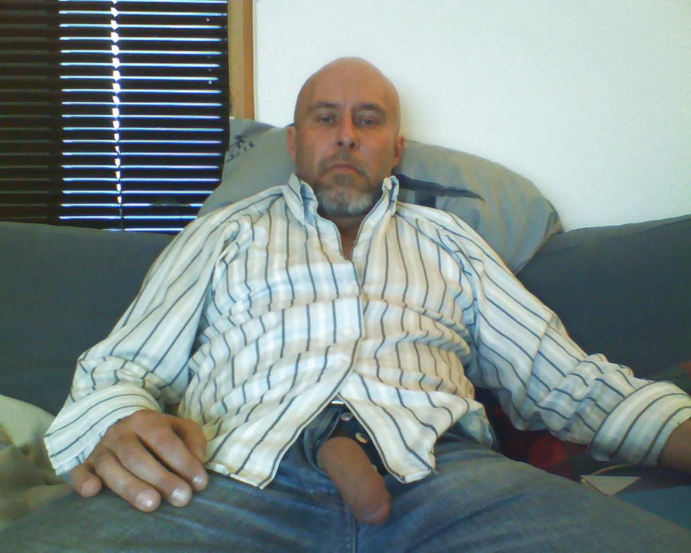 9P Just me... mostly naked! 