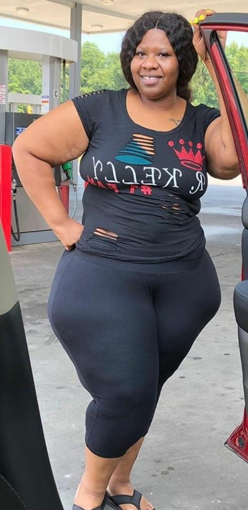 25P Big booty wide hip mega pear bbw Azanda