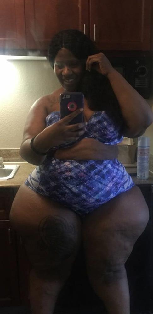 25P Big booty wide hip mega pear bbw Azanda