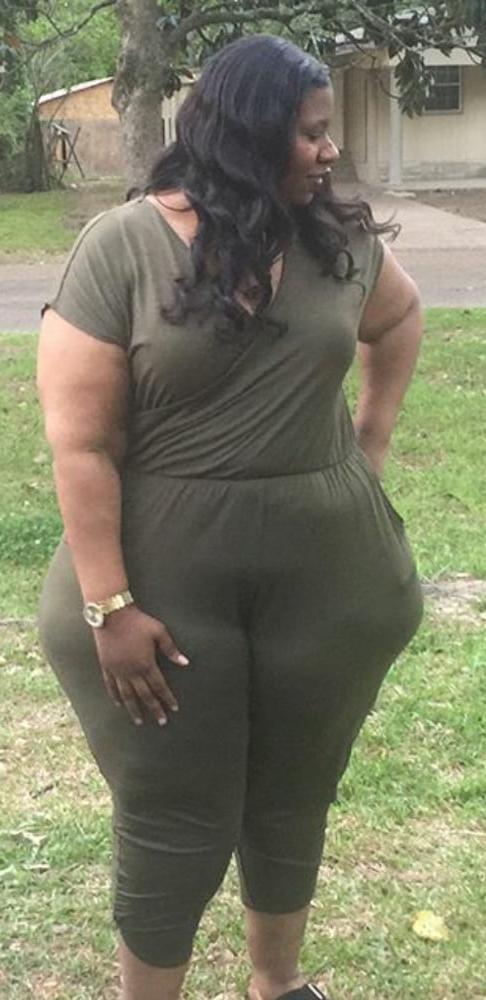 25P Big booty wide hip mega pear bbw Azanda