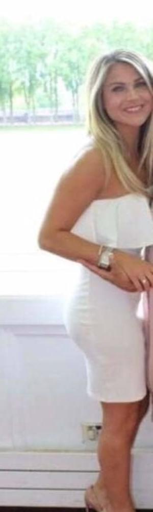 12P Gorgeous blonde cum target milf Nikki