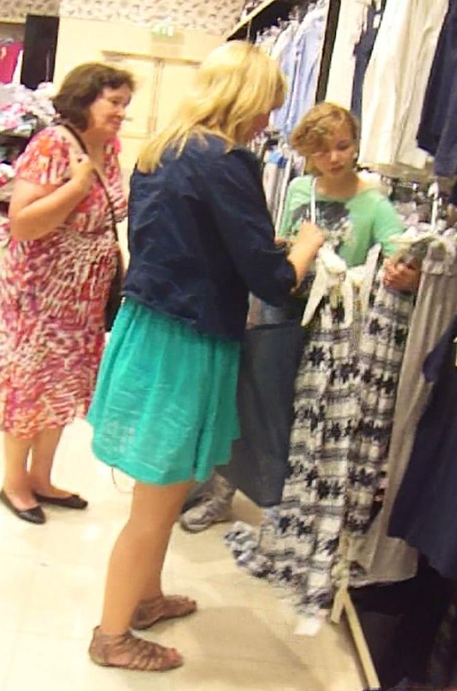 8P Store Upskirt 18