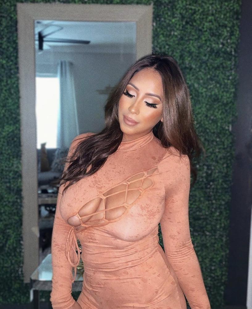 20P Jessi Ex-Stripper in Dallas