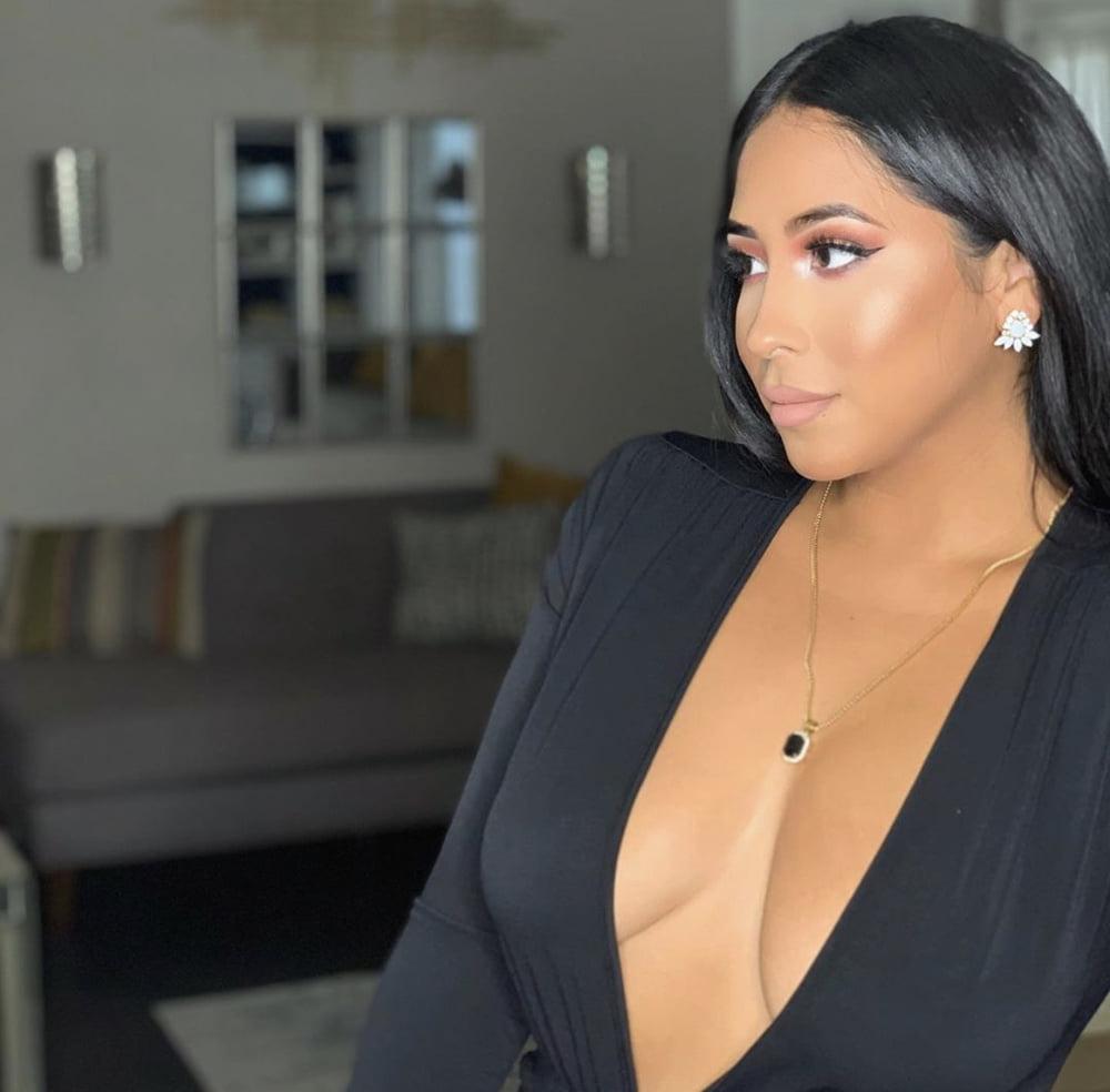 20P Jessi Ex-Stripper in Dallas