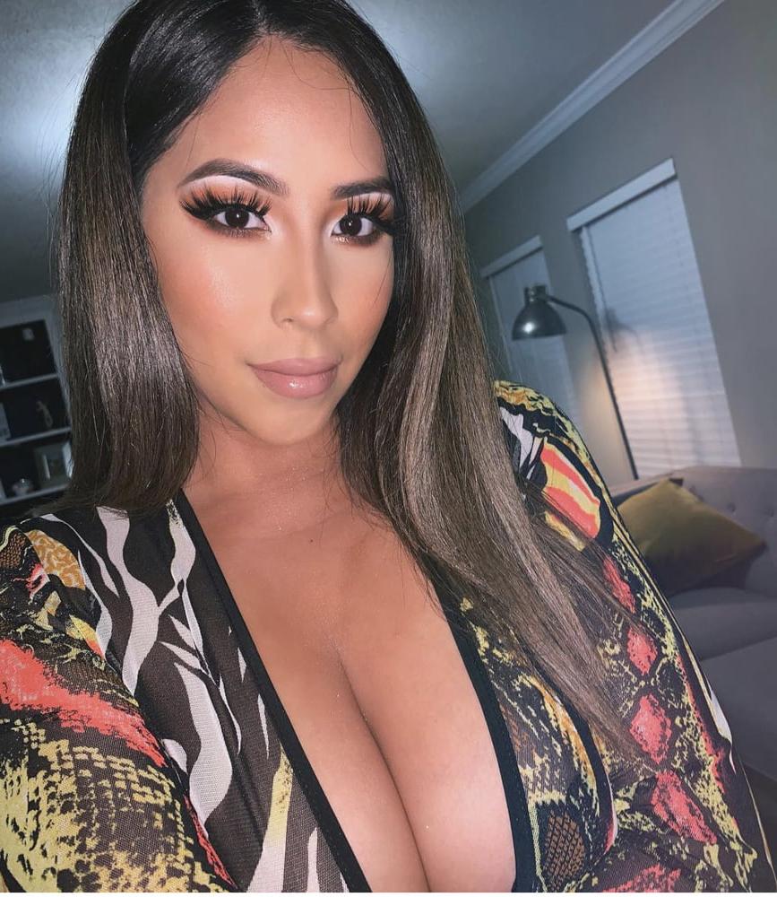 20P Jessi Ex-Stripper in Dallas