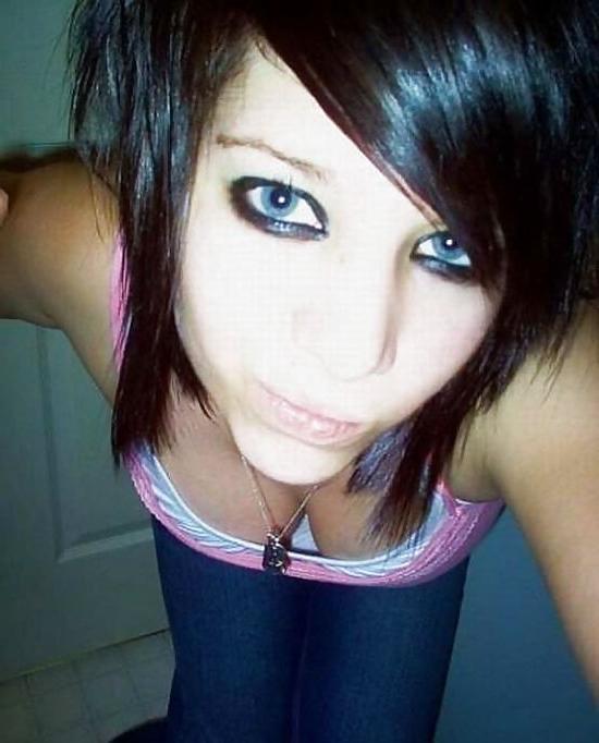 20P Cute emo girls 2.0