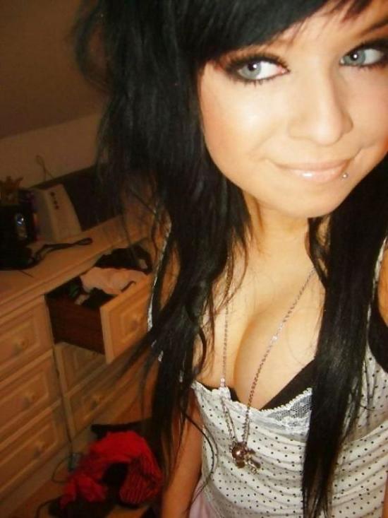 20P Cute emo girls 2.0