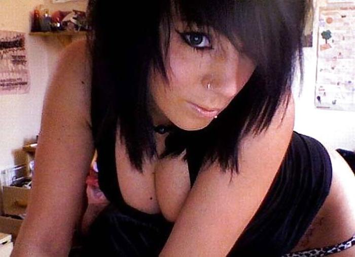 20P Cute emo girls 2.0
