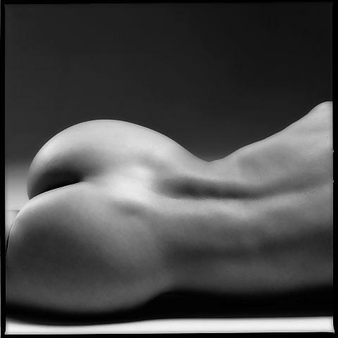 15P Chloes  B and W  Erotic
