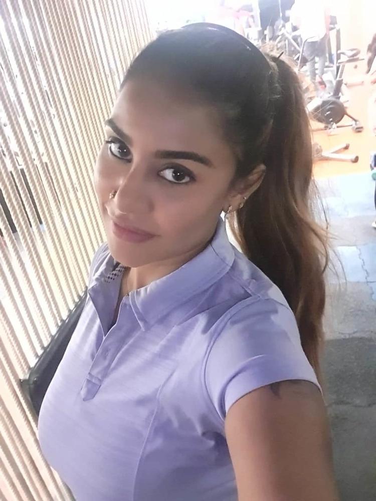 25P Sexy Boobs Sri Reddy