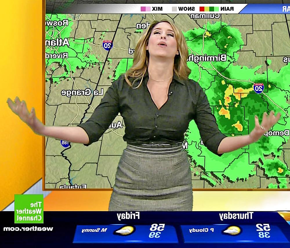 25P Weather Channel Babe: Stephanie Abrams
