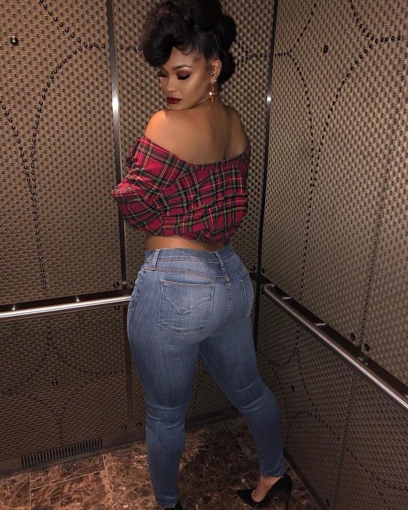 25P Beautiful BBW BOOTY
