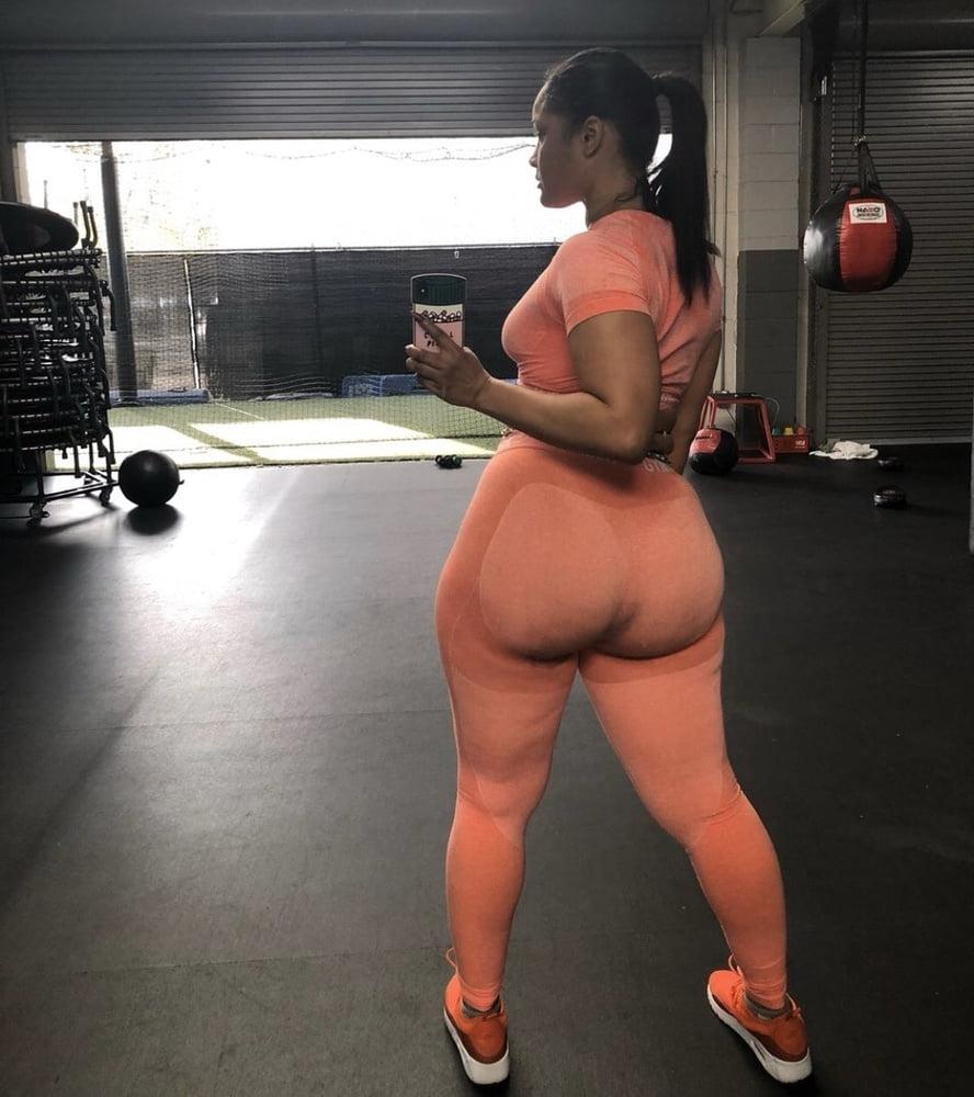 25P Beautiful BBW BOOTY