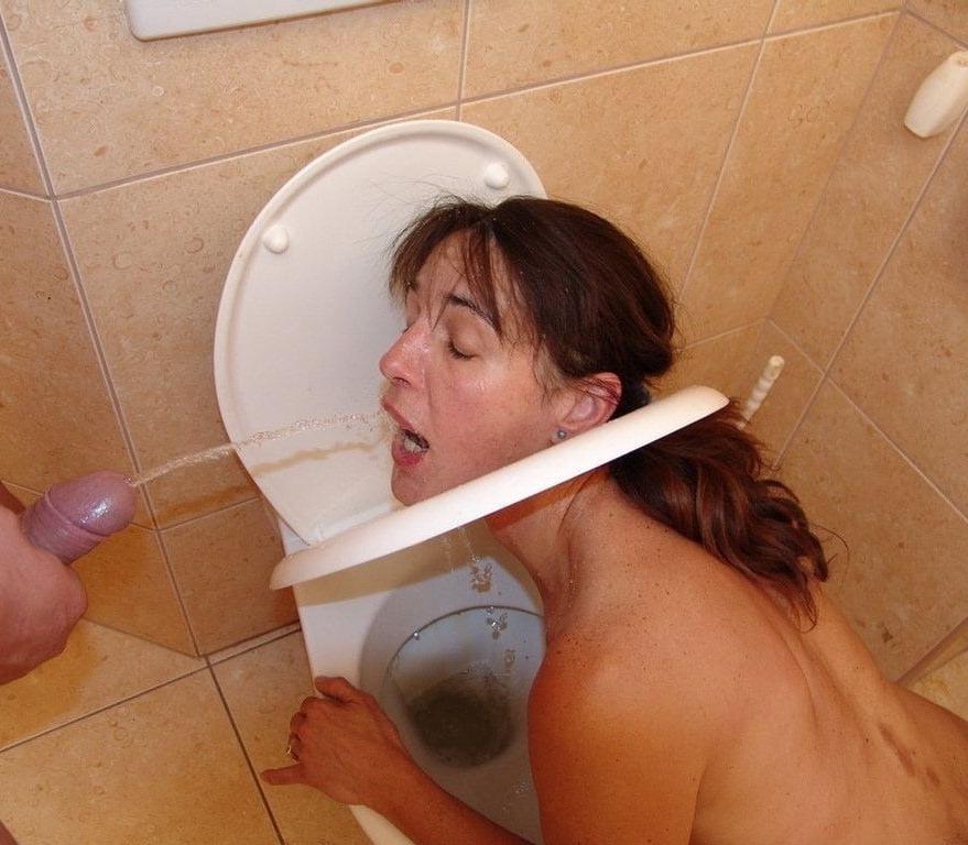 25P Pee paradise 3