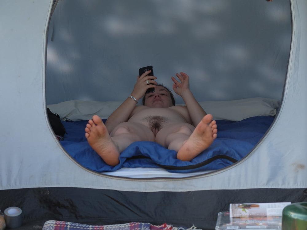24P WIVES CAMPING