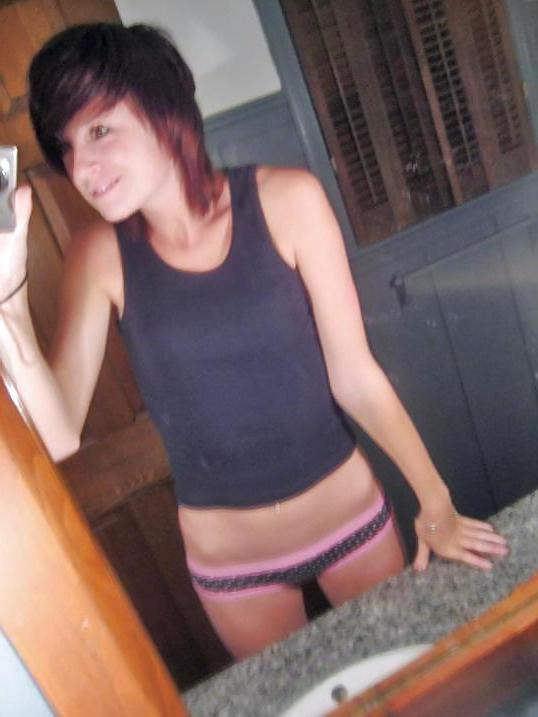 25P HOT EMO III