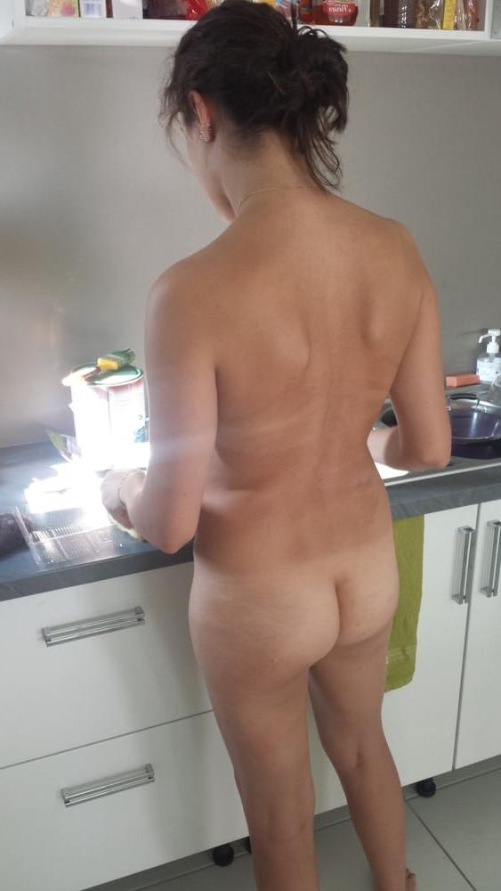 25P Amateur wives butts