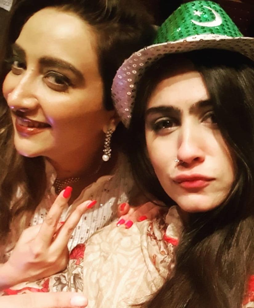 25P Paki Desi Cum Slut