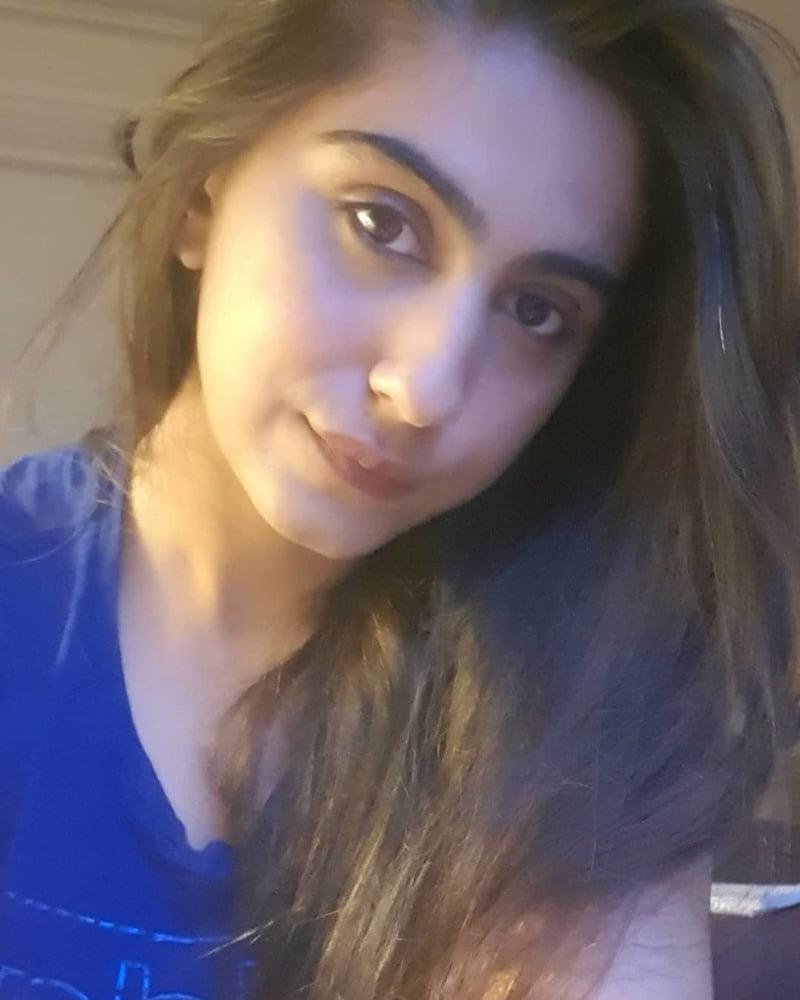 25P Paki Desi Cum Slut
