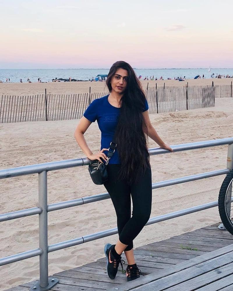 25P Paki Desi Cum Slut