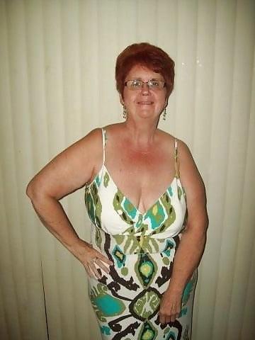25P Older and hot 286 (Busty erotic dressed)