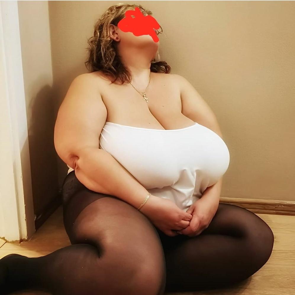 25P Big big boobs and tits